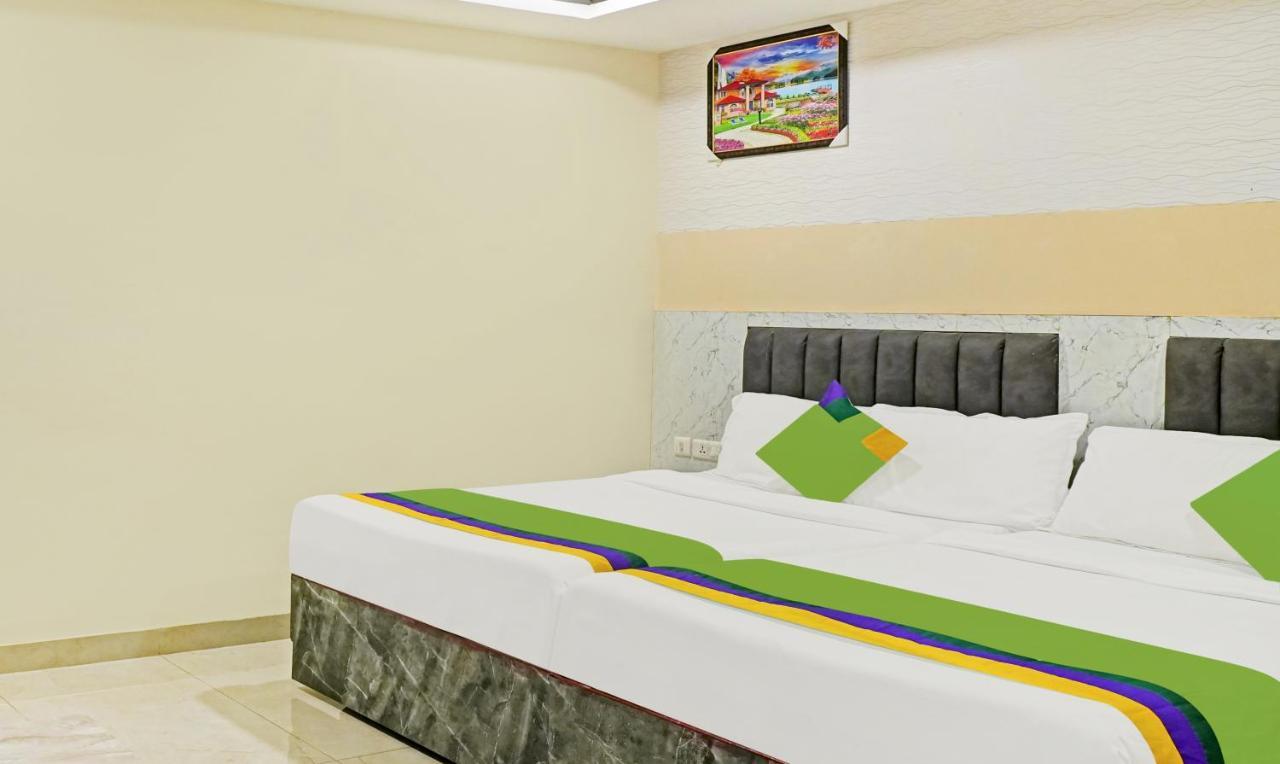 Hotel Treebo Trend Jsn Grand Vijayawāda Exterior foto
